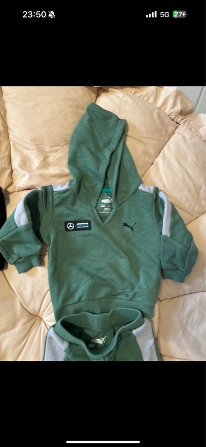 Lot survêtements - photo numéro 2