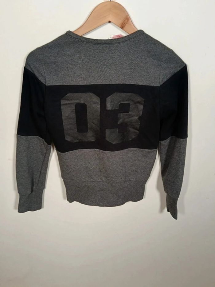 C13 sweat gris/noir Adidas 11-12 ans - photo numéro 2