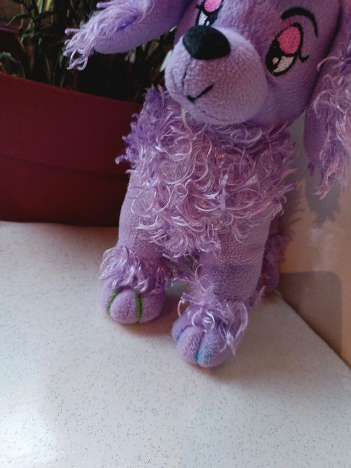 Peluche plush caniche violet purple chien dog chapeau rose pink cap cowboy western forest - photo numéro 3