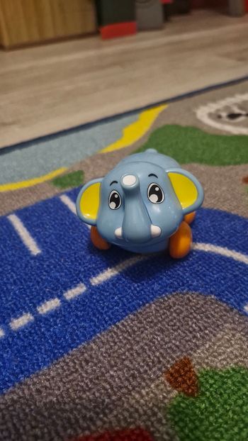 Petite voiture Éléphant 