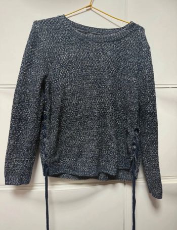 Pull bleu brillant en bon état taille m
