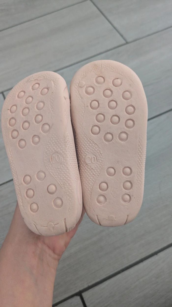 Chaussons taille 20 - photo numéro 6