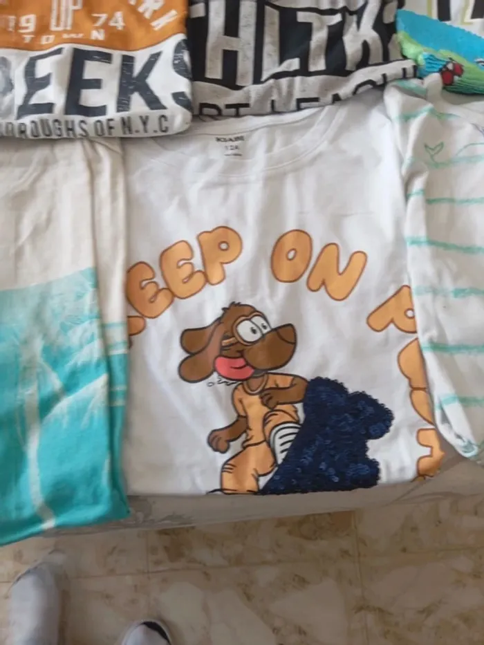 Lot t shirts manche courte 12 ans - photo numéro 5