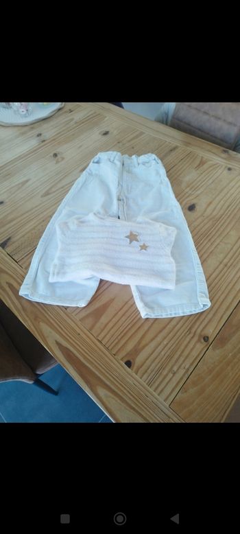 Lot de 1 pantalon et un pull