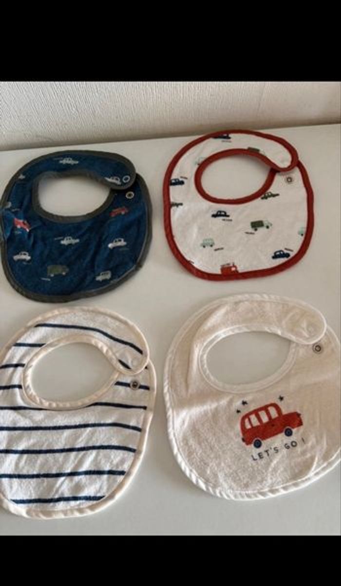 16 Bavoirs bébé neuf - photo numéro 4