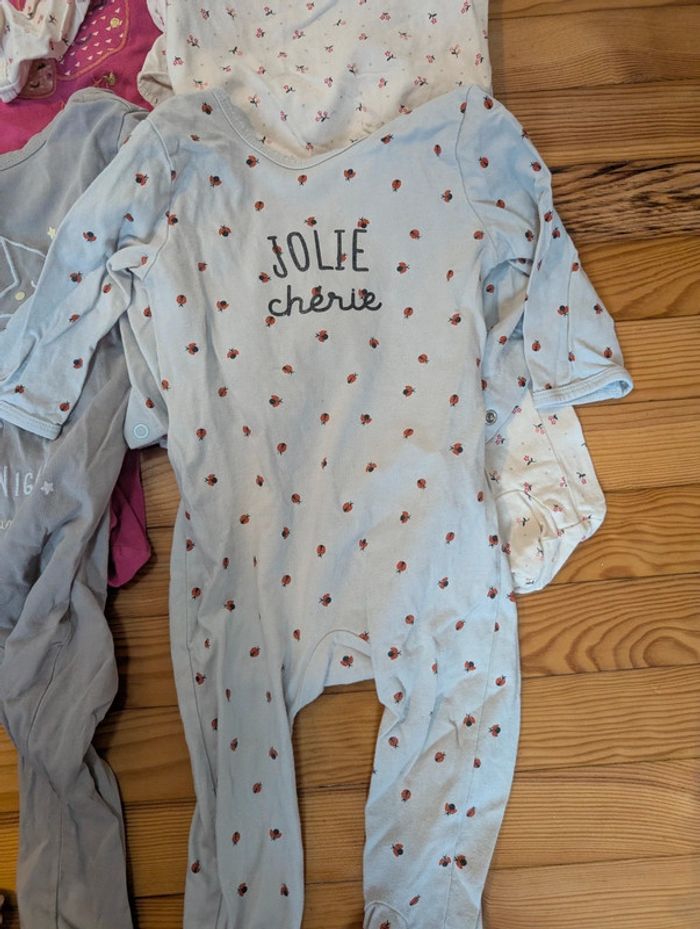 Lot pyjama - photo numéro 2