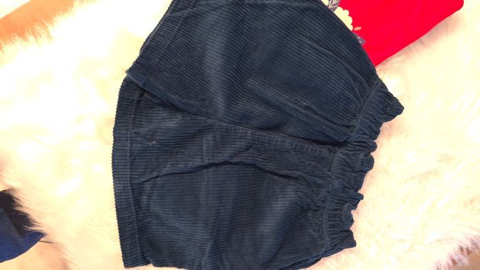 (Neufs non portés) 🏷😍🩷🤩teeshirt ml et short velour 10 ans fille 🩷😍🥰 - photo numéro 7