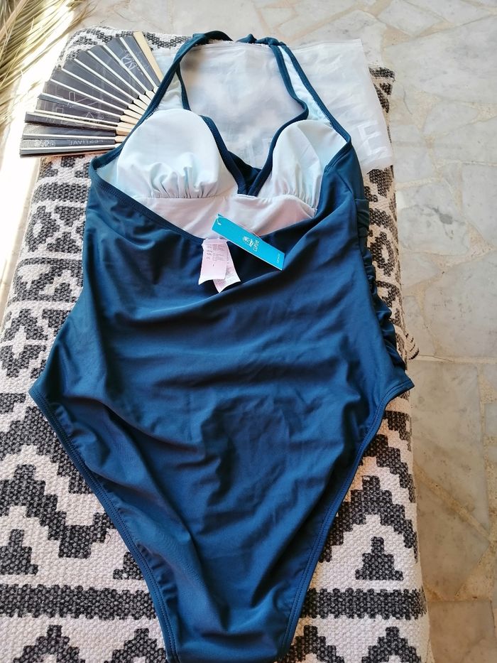 Maillot de bain gainant. Cupshe. Neuf - photo numéro 9