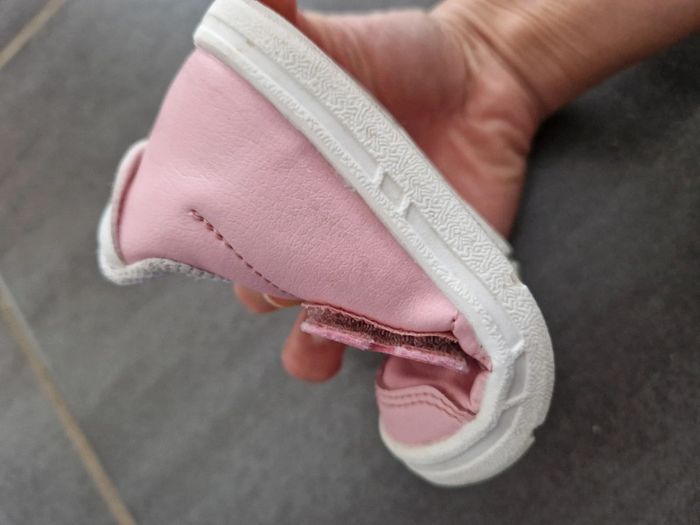 Baskets roses Decathlon - photo numéro 4