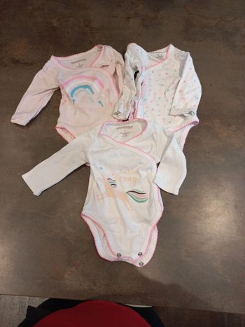 Lot bodys orchestra 1 mois 54 cm