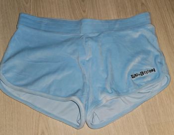Short undiz