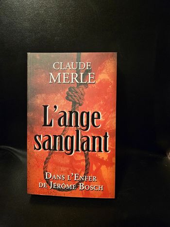 L'ange sanglant de Claude Merle