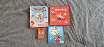 Lot de 3 livres et 1 jeu de 7 famille Tom tom et Nana