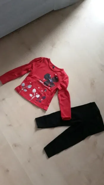 Legging et t shirt manche longue