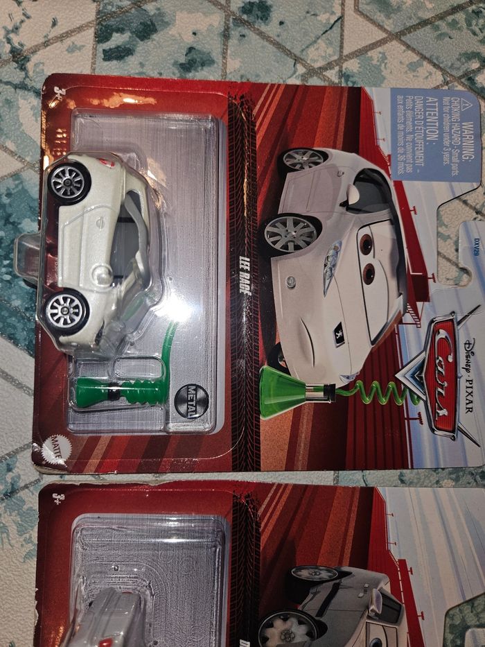2 voitures cars Mattel neuves prix bas - photo numéro 3