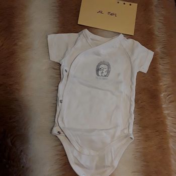 Body été  bébé fille ou garçon mixte 12 mois