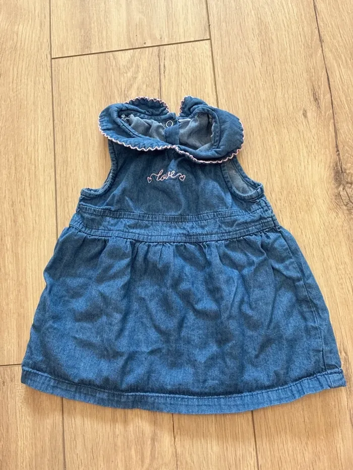 Robe bébé