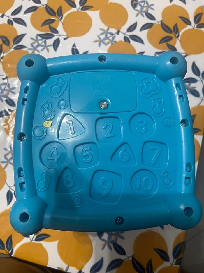 Lot éveil : cube d’éveil vtech et lion - photo numéro 3