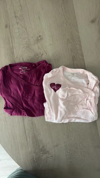 Lot de 2 bodies manches longues croisés devant