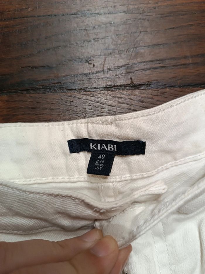 Short jean blanc - photo numéro 5