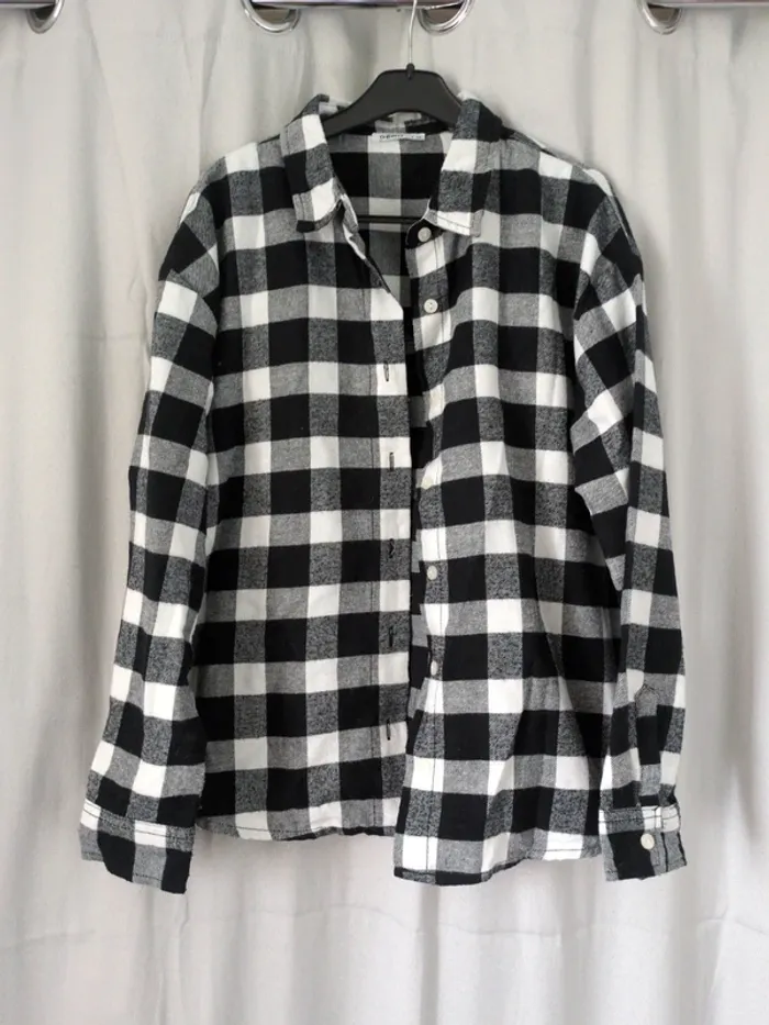 Chemise à carreaux