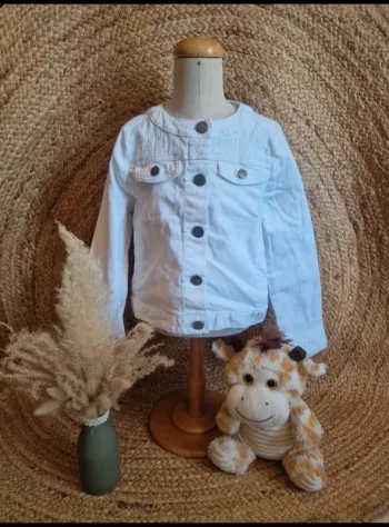 Jolie veste en jean blanche fille Ikks 5 ans