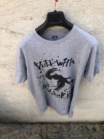 TEE shirt Marvel iniqlo