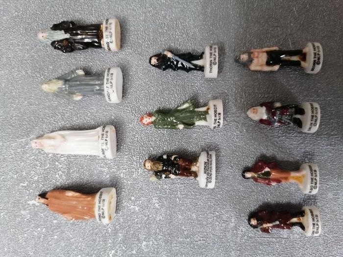 Lot de 11 fèves hobbit