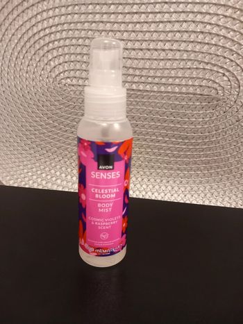 🥰 Brume parfumée violette framboise 100ml Avon