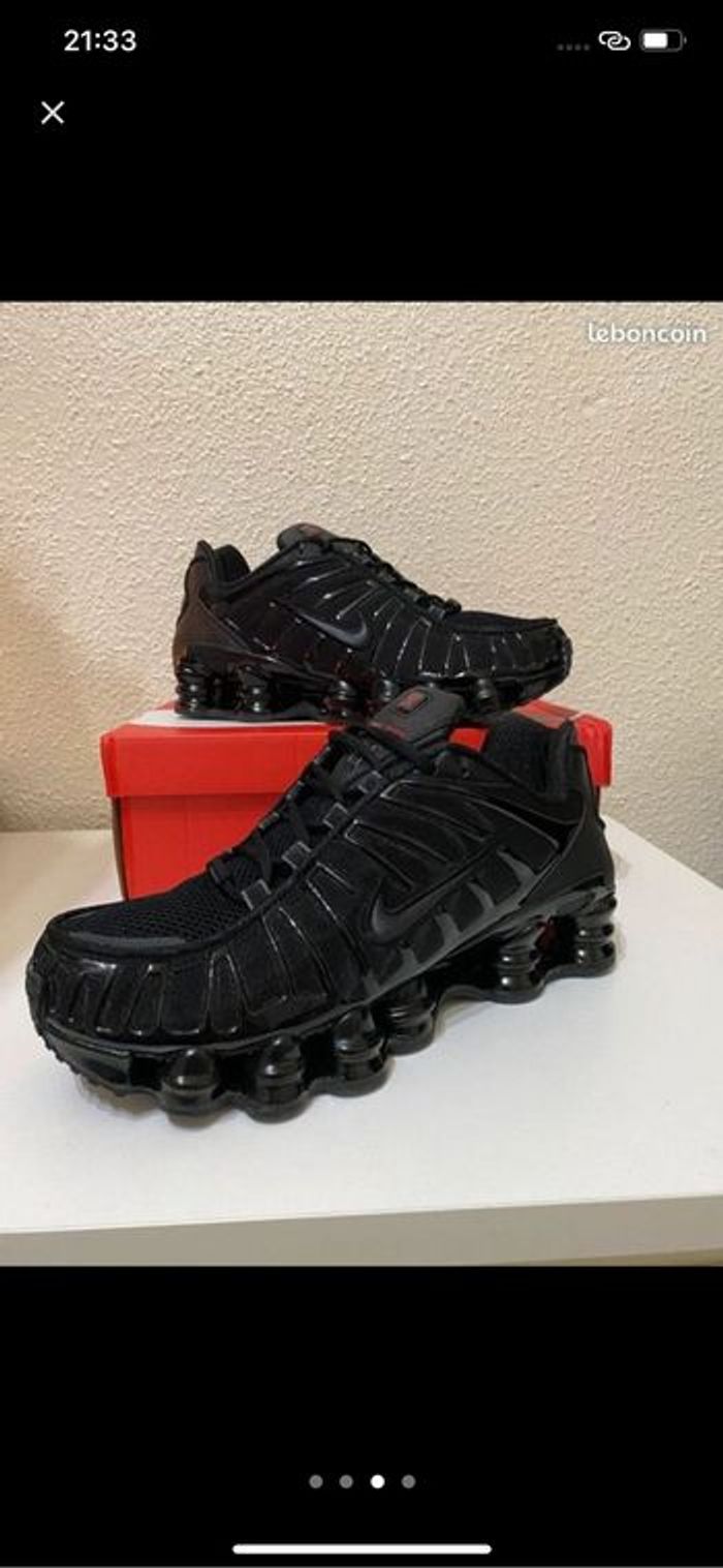 Basket Nike Shox noir 45 - photo numéro 3