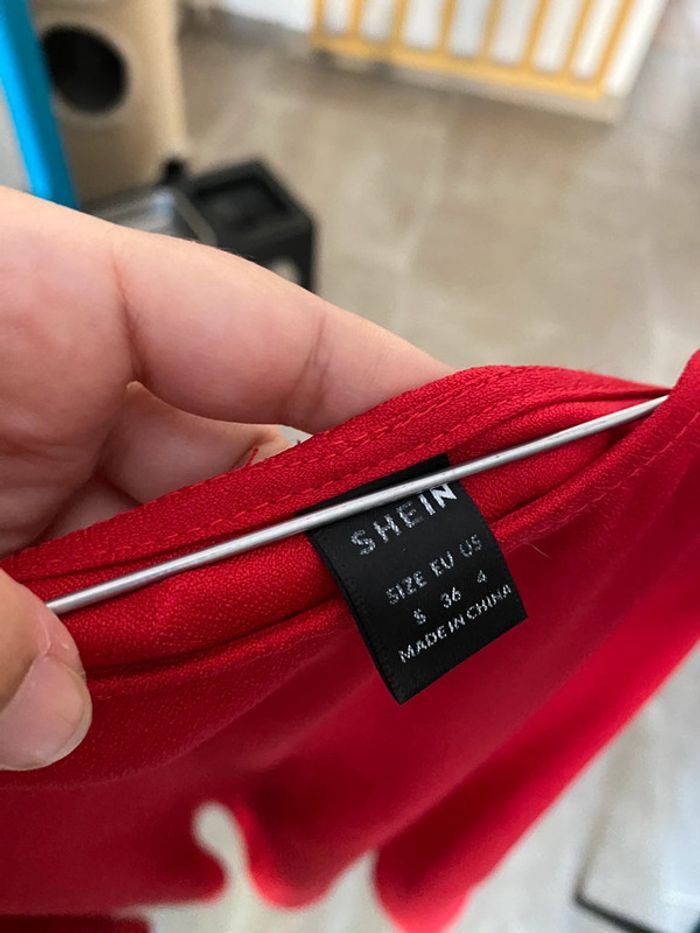 Robe rouge taille 36 SHEIN - photo numéro 2