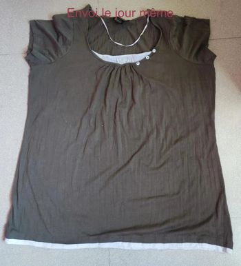 Tee shirt kaki
