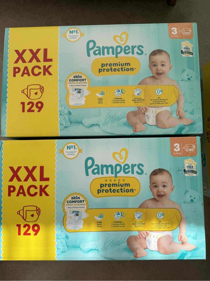 Lot de 2 carton de couches taille 3 pampers premuim