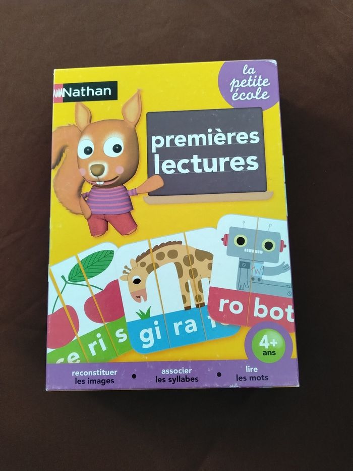 La petite école - Premières lectures - photo numéro 2