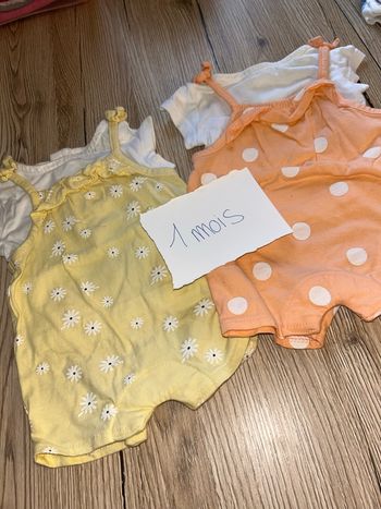 Lots 2 combinaison short 