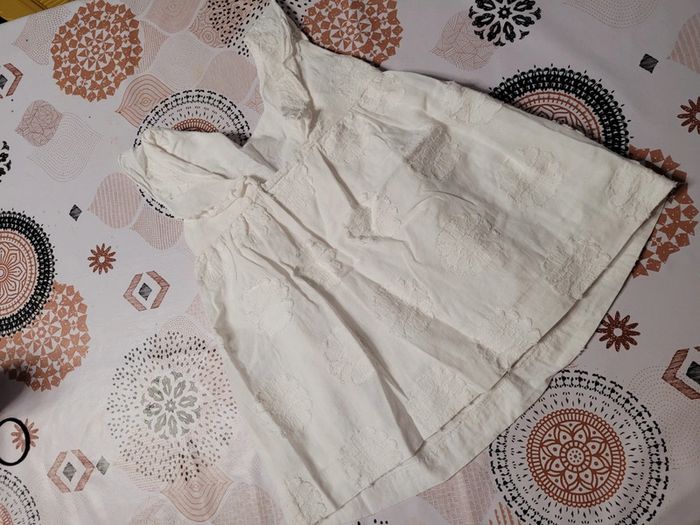 Robe Zara 24 mois blanche - photo numéro 3
