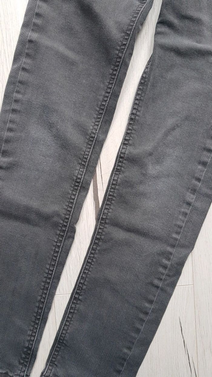 Lot de 2 jeans garçon 10ans hm tao - photo numéro 3