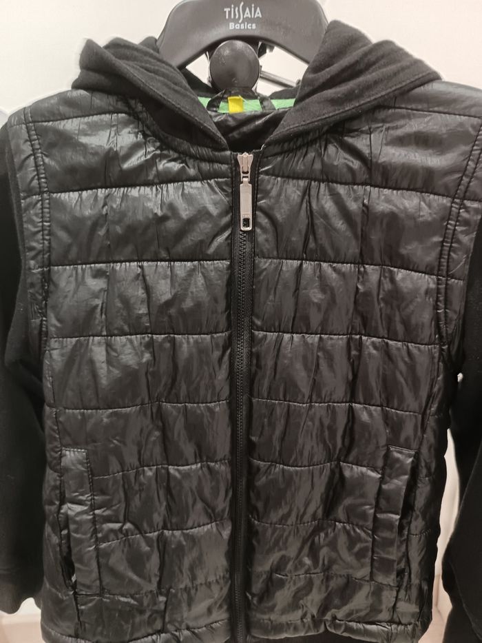 Veste similaire plastique devant 8 ans - photo numéro 3