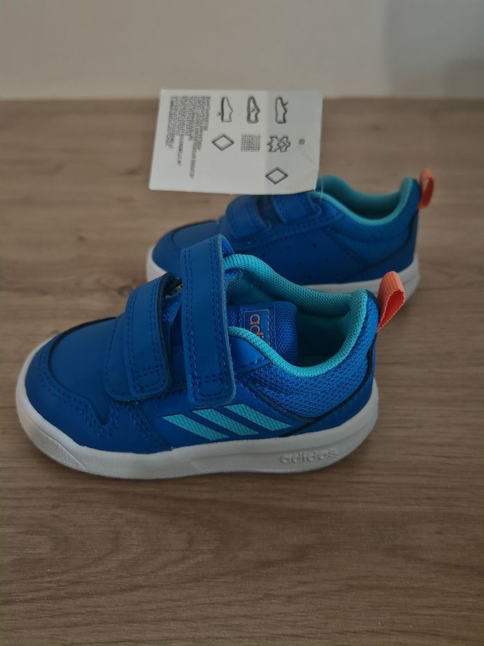 Basket garçon, taille 20, adidas - photo numéro 7