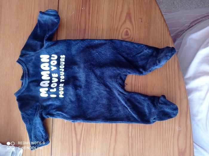 Lot de pyjama 1 mois - photo numéro 2