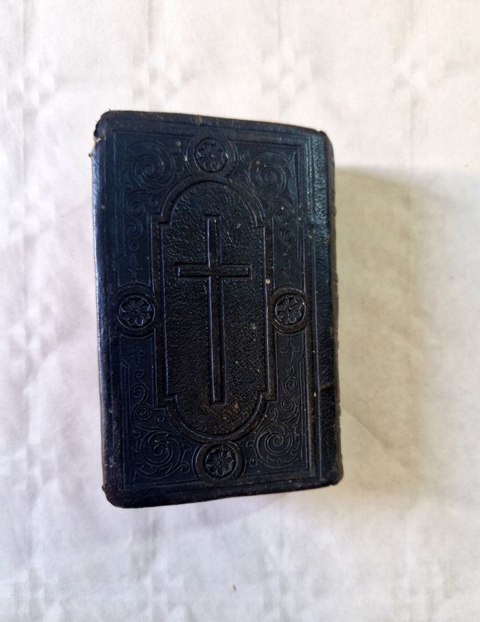 Ancien missel , livre biblique , paroissien romain , 1884 - photo numéro 2
