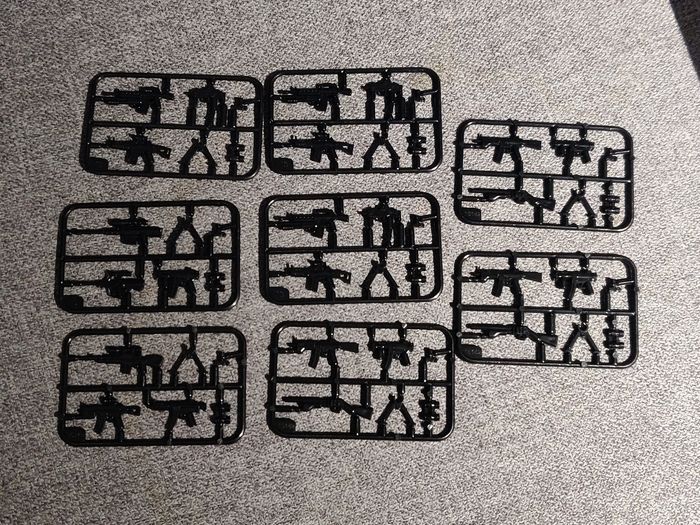 Lot 8 plaques d'armes pour figurine - Compatible Lego