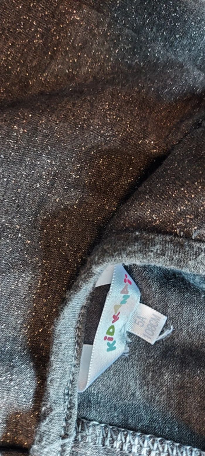 Robe courte, sans manche, grise brillante, Kidkanai, 4/5 ans, nickel - photo numéro 3