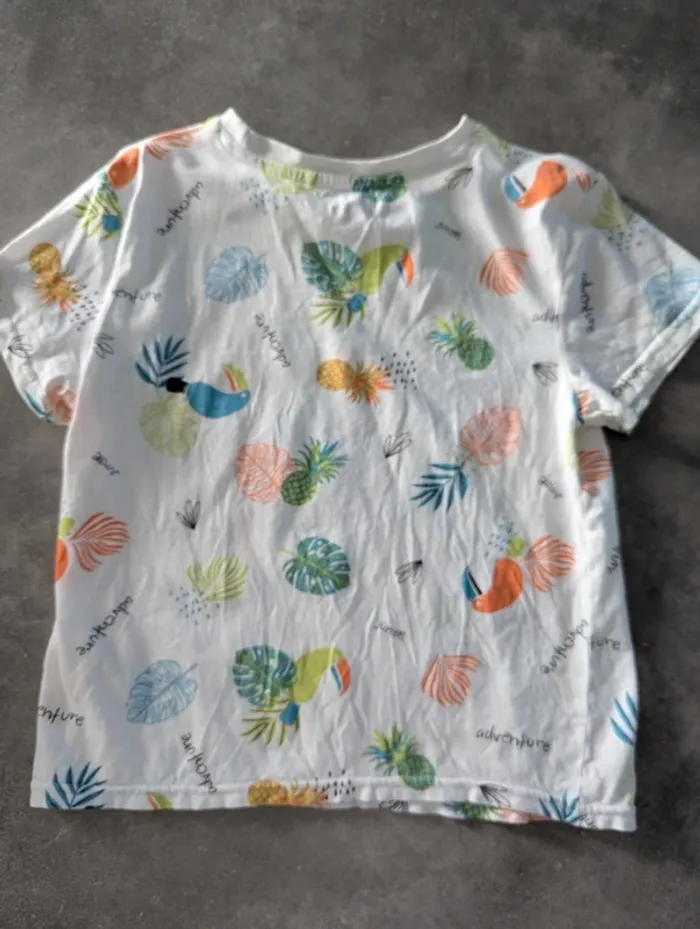 Tee shirt 8 ans - photo numéro 3
