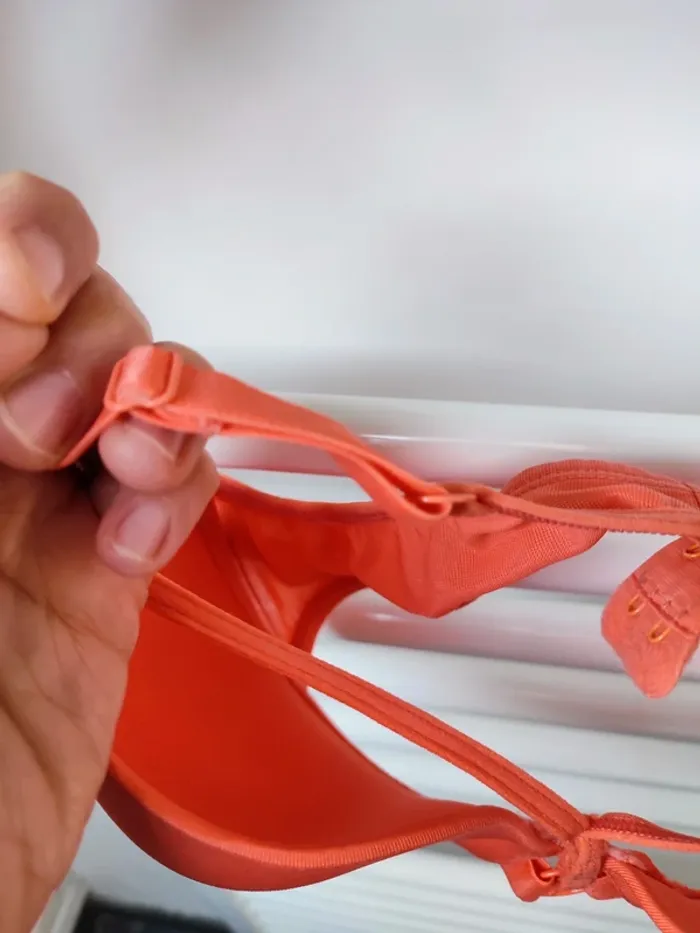 Soutien gorge corail - photo numéro 3
