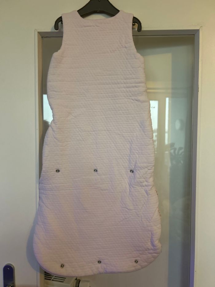 Gigoteuse fille - photo numéro 3