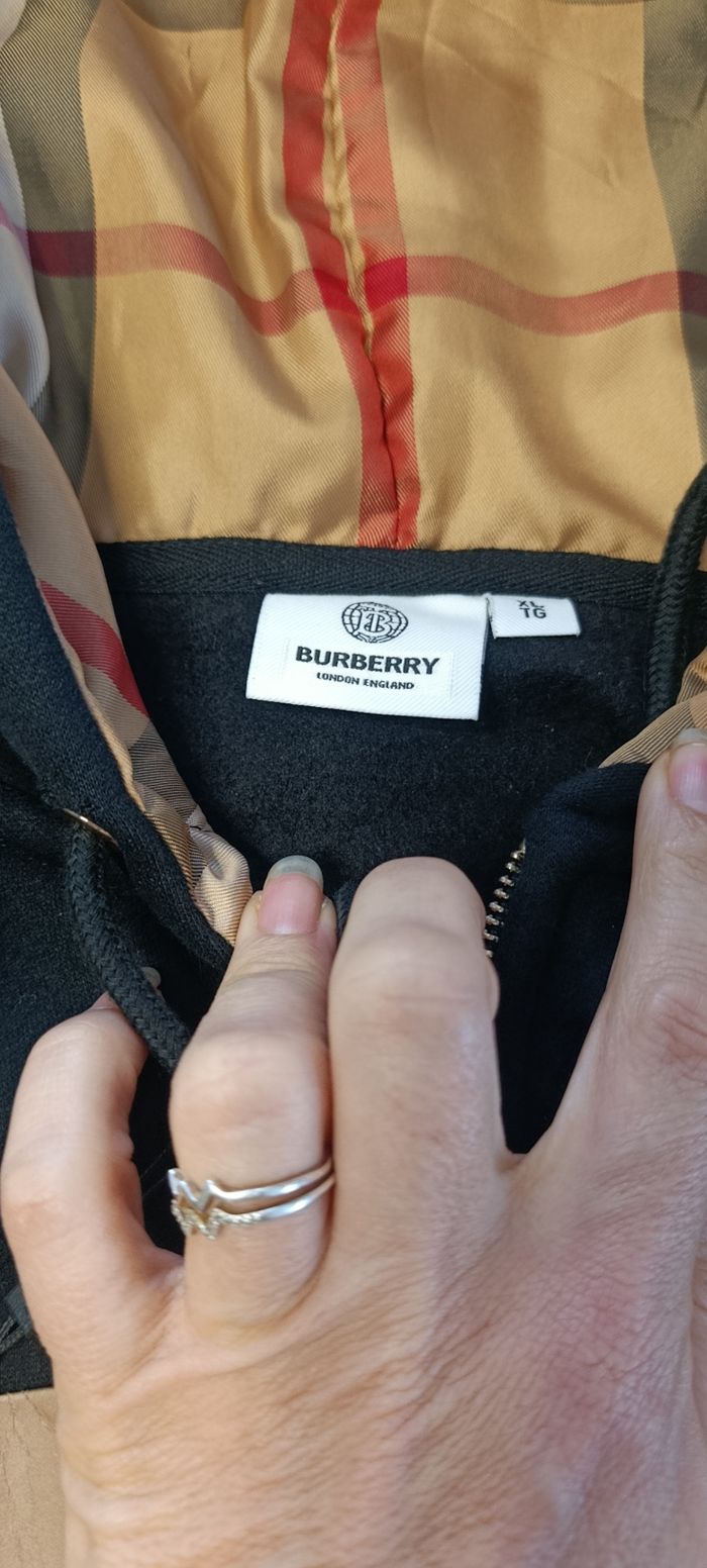 Haut Burberry xl - photo numéro 4