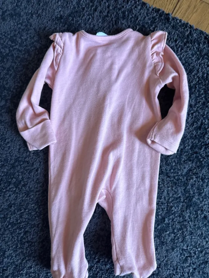 Grenouillère bébé Disney original 0/1 mois - photo numéro 6