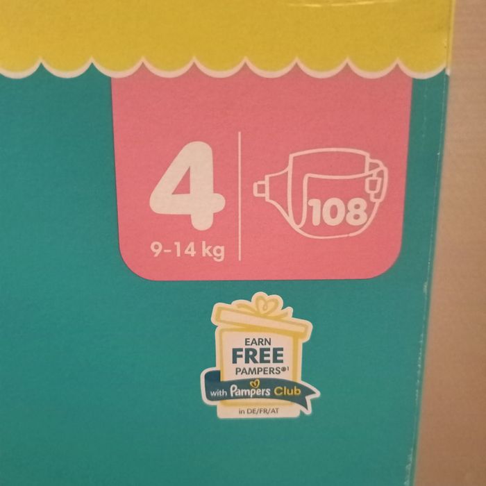 Lot Pampers baby dry taille 4(216 couches) - photo numéro 2