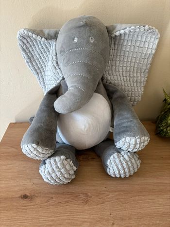 Doudou peluche éléphant gris rond blanc vaco 43 cm